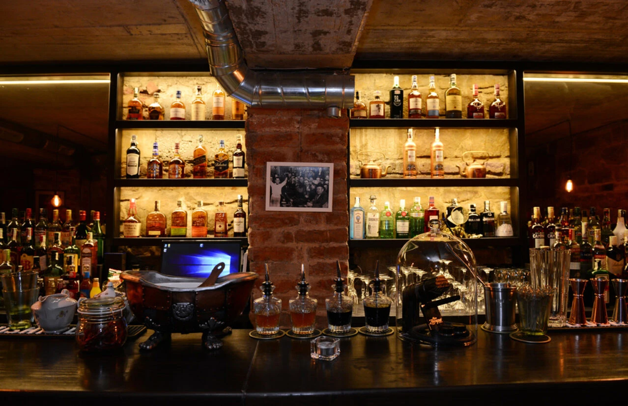 5l speakeasy bar sofia