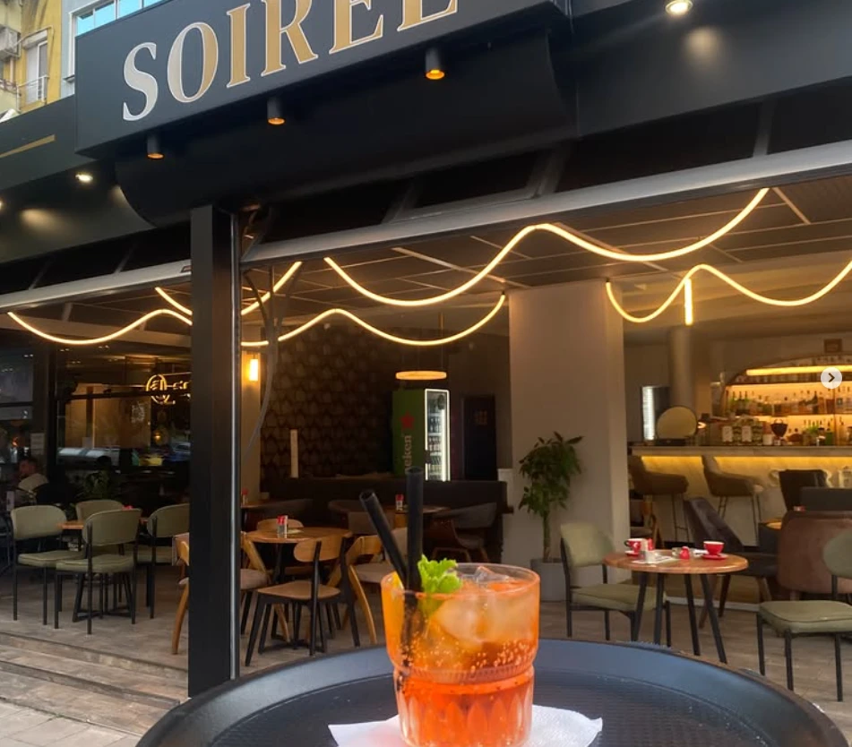 soiree-ruse